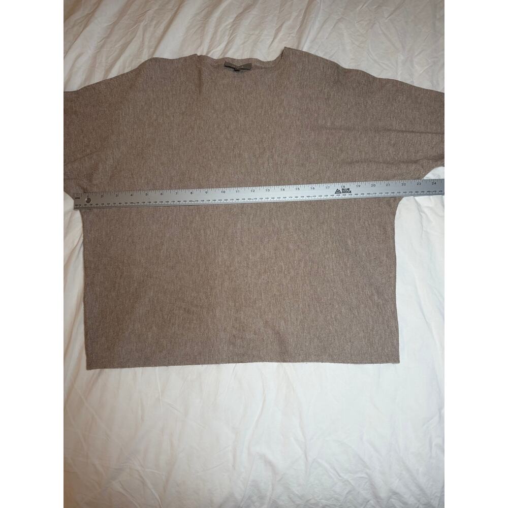 Mila Minimalist Relaxed Crewneck Knit Sweater Size S Clean Girl Quiet Luxury - Picture 10 of 10
